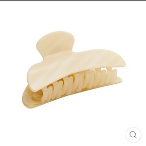 Midi Heirloom Claw in Alabaster